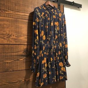 Free People Navy floral spring/summer romper